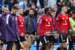 Amorim quyết không sửa 5 điểm yếu "chết người", MU hóa "mỡ dâng miệng mèo"